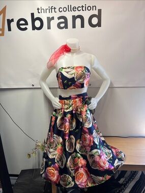 Strapless Floral Two-Piece Dress in Navy with Pink Roses